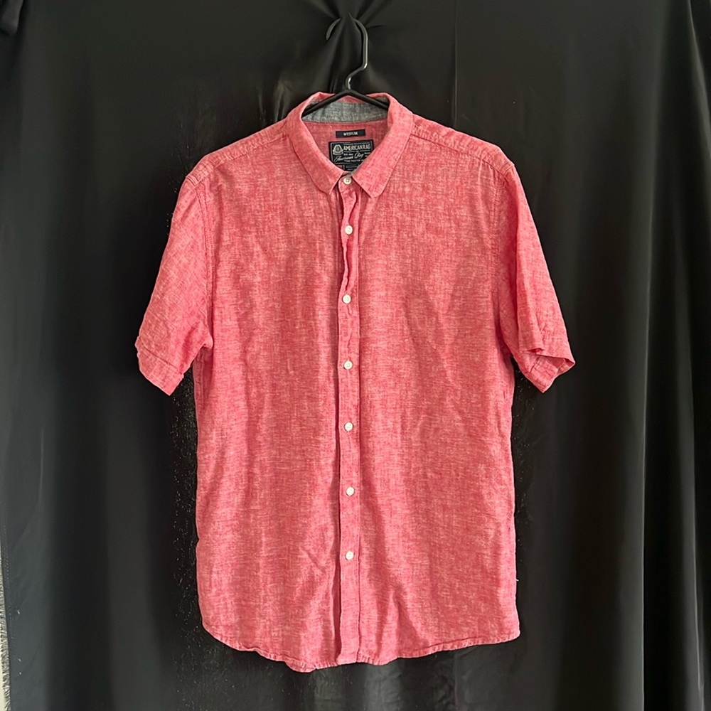 American rag linen/cotton blend button-up, short-sleeved shirt.
